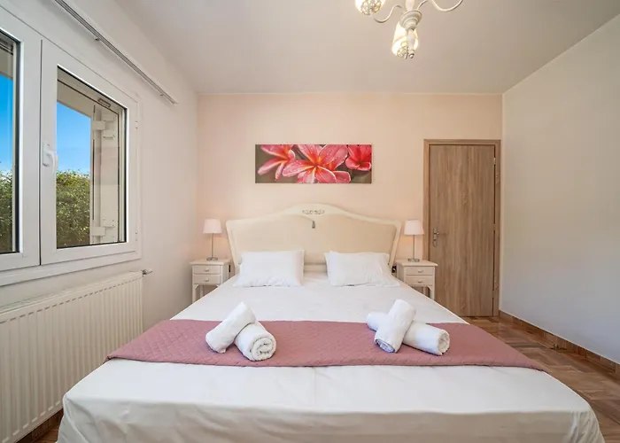 Jasmine - One Bedroom Apart With Balcony