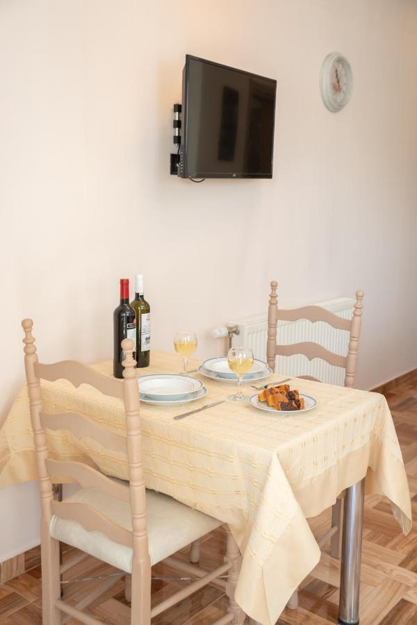 Jasmine - One Bedroom With Balcony *
