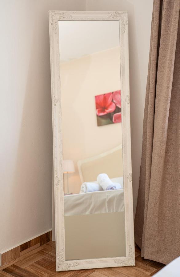 Jasmine - One Bedroom With Balcony *
